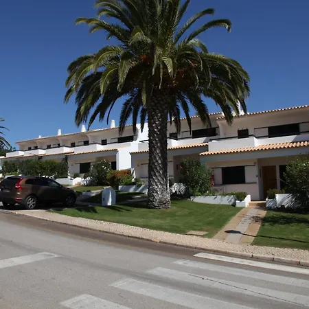 Aldeamento Turístico Parque Monte Albufeira