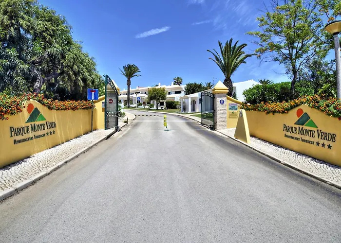 Parque Monte 홀리데이파크 알부페이라